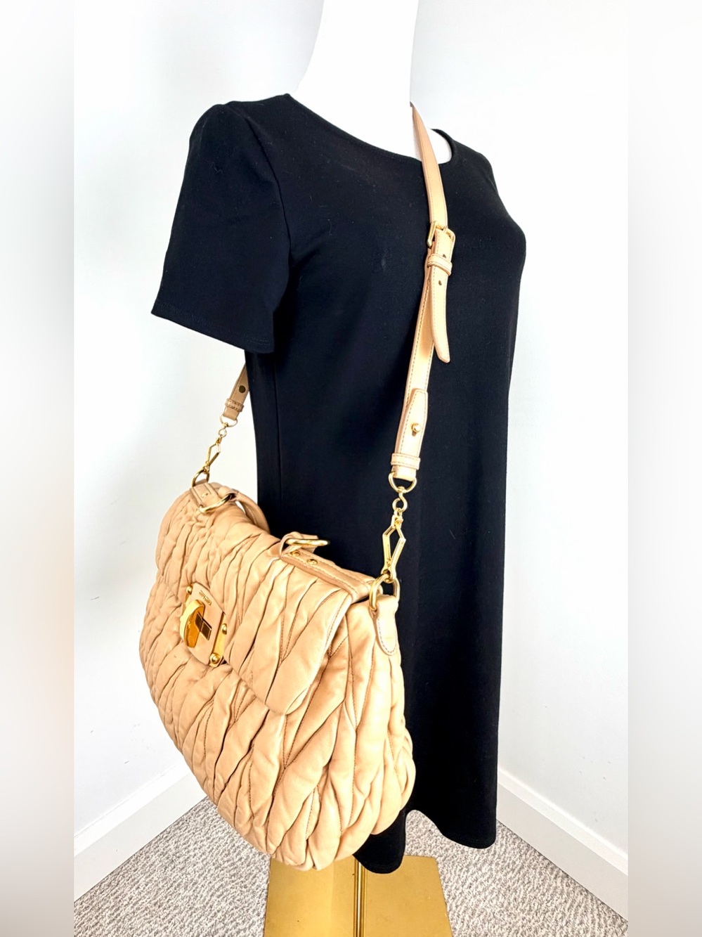 Miu Miu Matelasse Nappa Lamb Leather Bag Nude Tan Top-Handle + Crossbody + COA - Picture 4 of 16